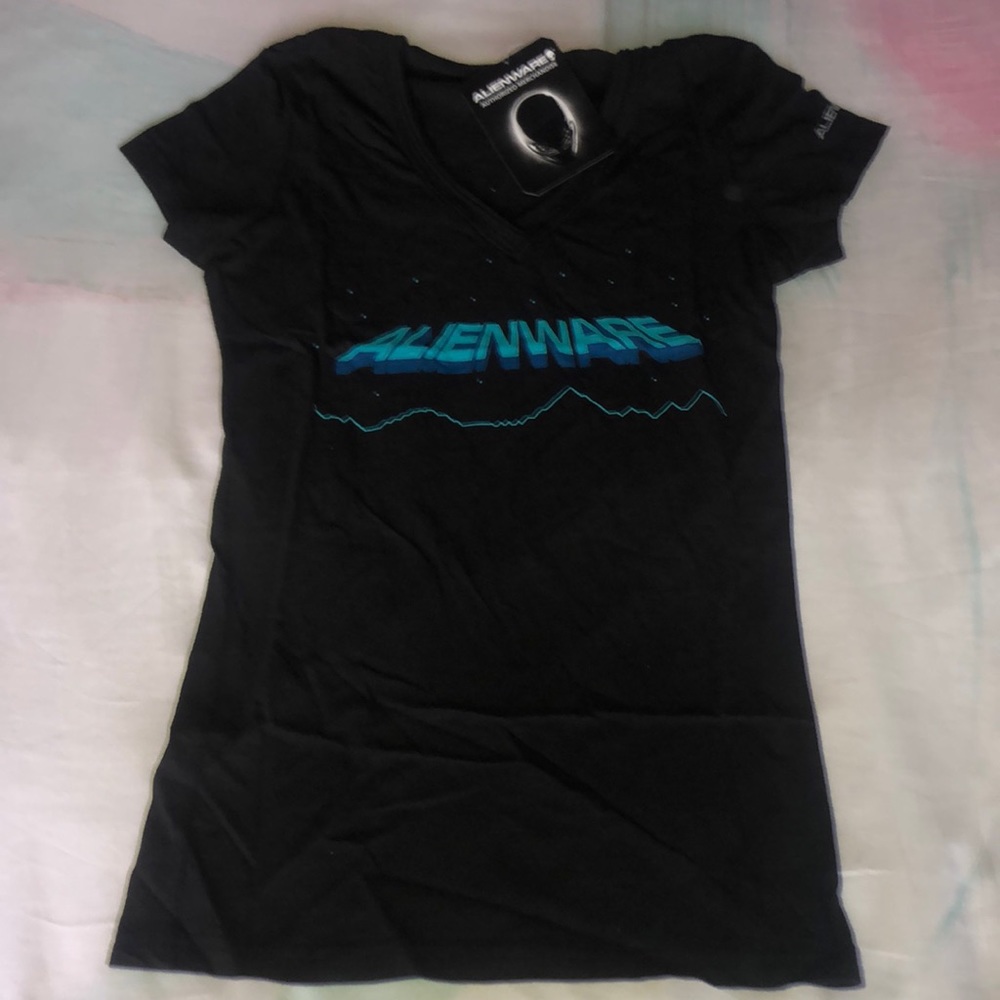 NEW Alienware T-shirt Women Small